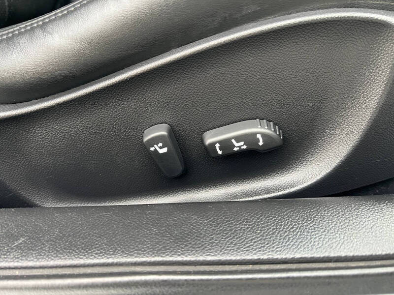 2009 Infiniti G37 Coupe x