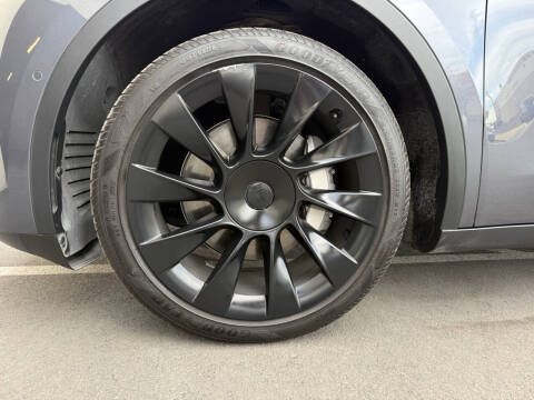 2022 Tesla Model Y Long Range