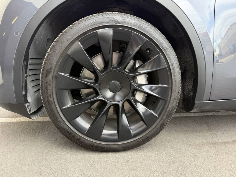 2022 Tesla Model Y Long Range