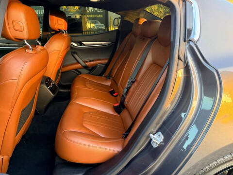 2017 Maserati Ghibli