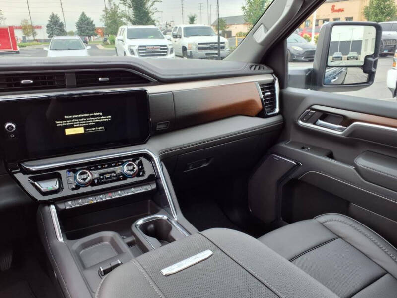 2025 GMC Sierra 2500HD