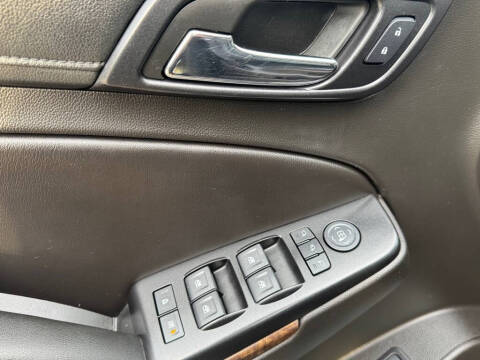 2017 Chevrolet Suburban LT