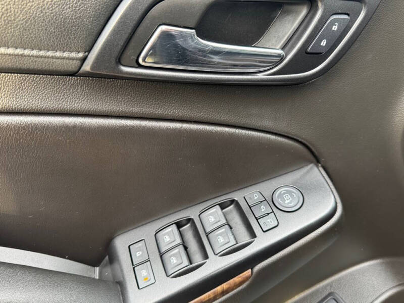 2017 Chevrolet Suburban LT