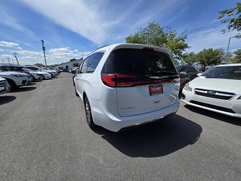 2021 Chrysler Pacifica Touring
