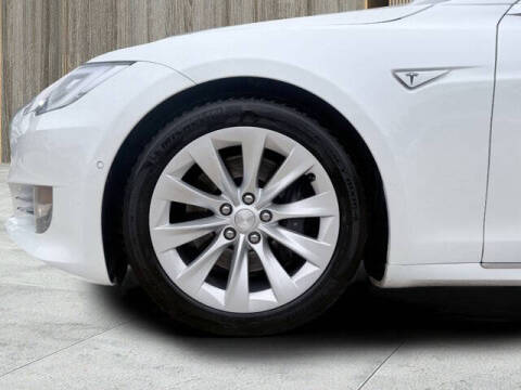 2016 Tesla Model S 75D