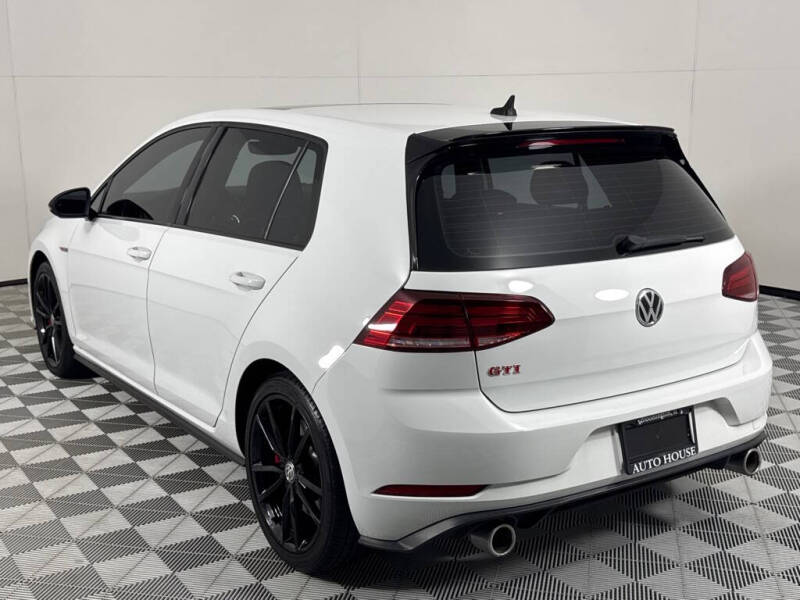 2021 Volkswagen Golf GTI S