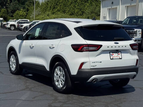 2025 Ford Escape Active
