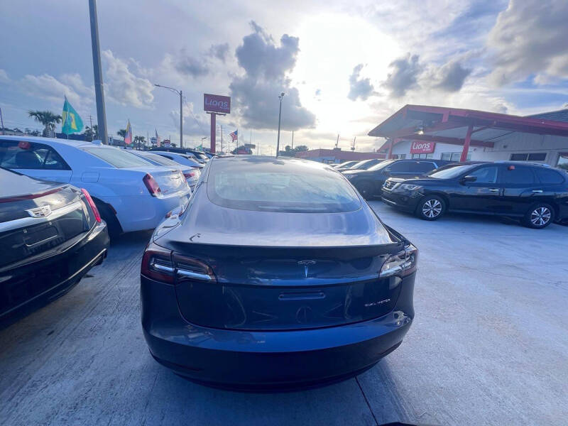 2019 Tesla Model 3 Long Range