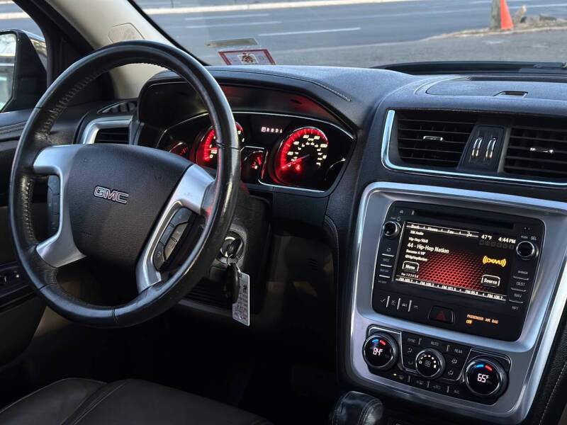 2015 GMC Acadia SLT-1