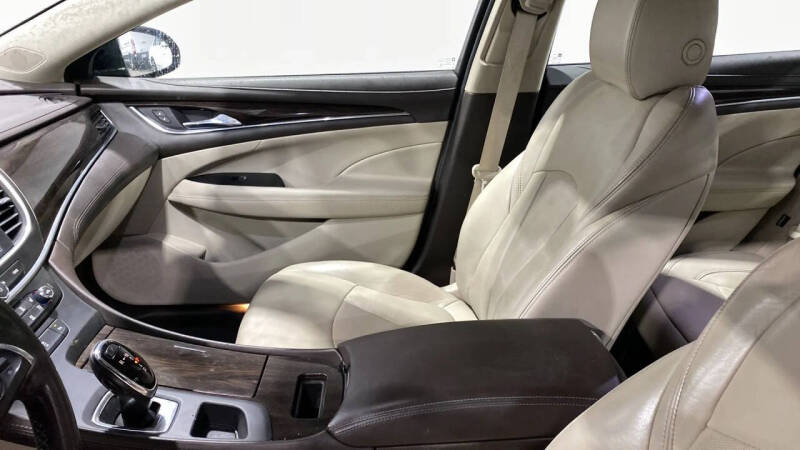 2017 Buick LaCrosse Premium