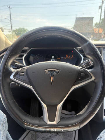 2014 Tesla Model S 85