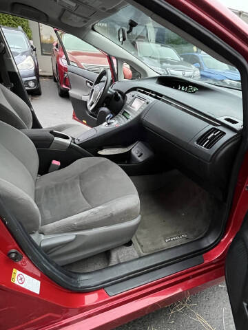 2013 Toyota Prius Three