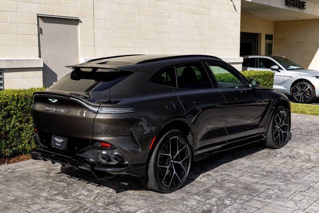 2026 Aston Martin DBX 707