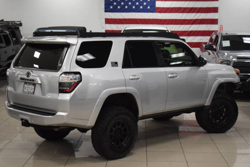 2021 Toyota 4Runner SR5