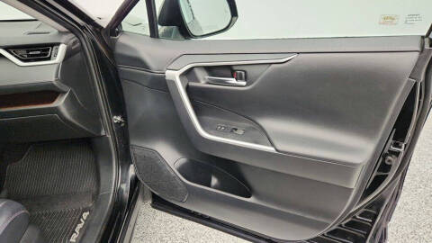 2020 Toyota RAV4 Limited