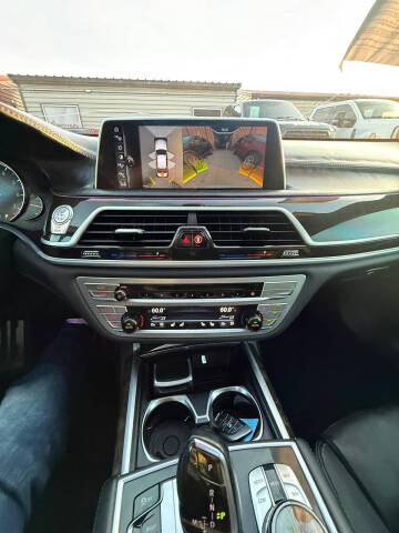2017 BMW 7 Series 740i