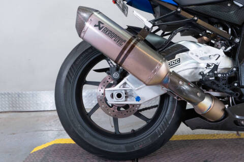 2014 BMW HP 4