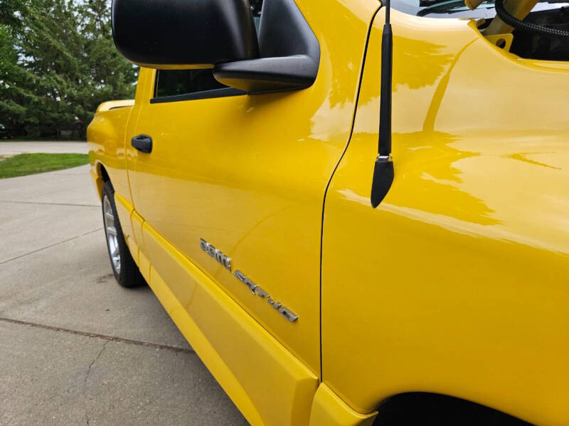 2005 Dodge Ram 1500 SRT-10