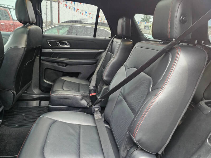 2018 Ford Explorer Sport