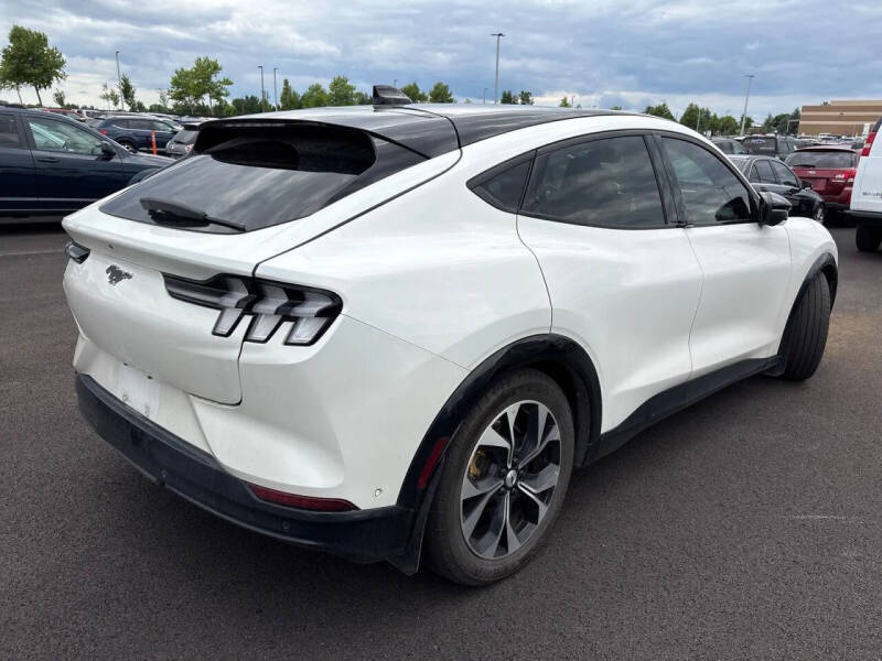 2022 Ford Mustang Mach-E Premium