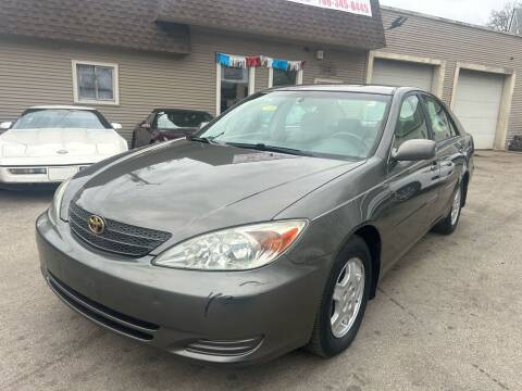 2003 Toyota Camry for sale at Global Auto Finance & Lease INC in Maywood IL