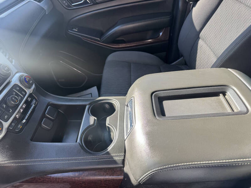 2017 GMC Yukon SLE