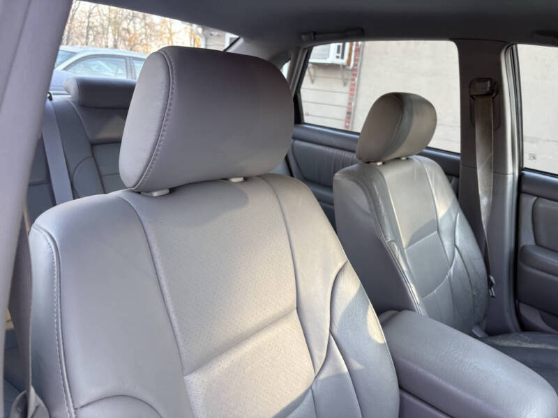 2003 Toyota Avalon XL