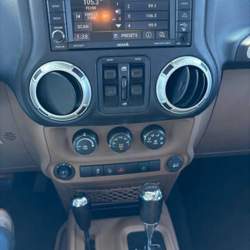 2013 Jeep Wrangler Unlimited Sahara