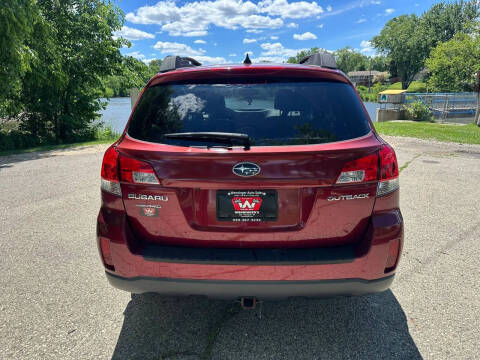 2011 Subaru Outback 2.5i Limited