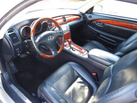 2004 Lexus SC 430