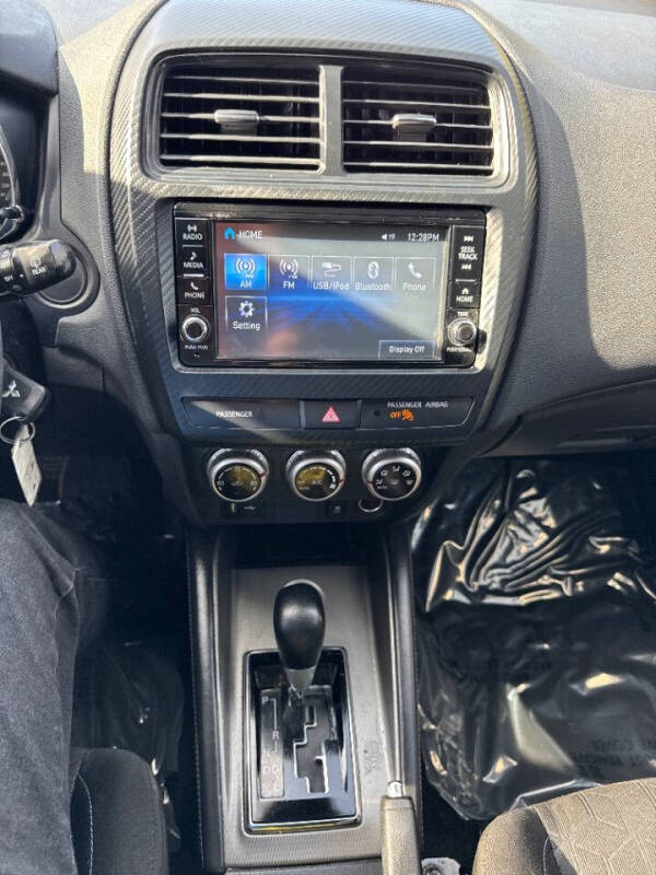 2022 Mitsubishi Outlander Sport ES