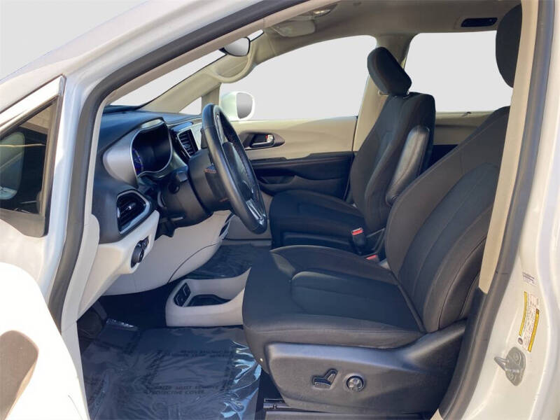 2020 Chrysler Pacifica Hybrid Touring