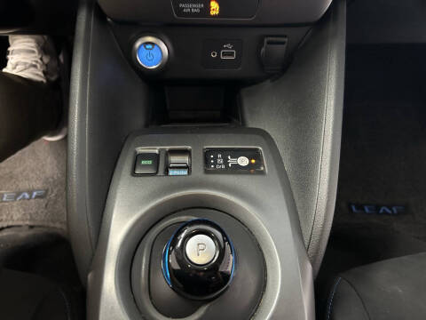 2019 Nissan LEAF S PLUS