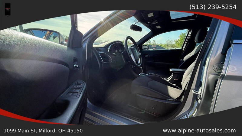 2013 Chrysler 200 Touring