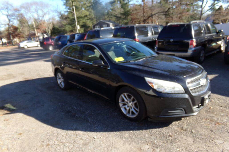 2013 Chevrolet Malibu 1LT photo 3