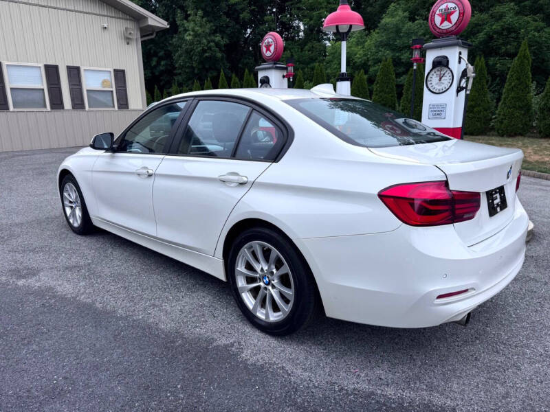 2017 BMW 3 Series 320i