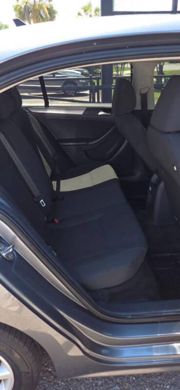 2015 Volkswagen Jetta