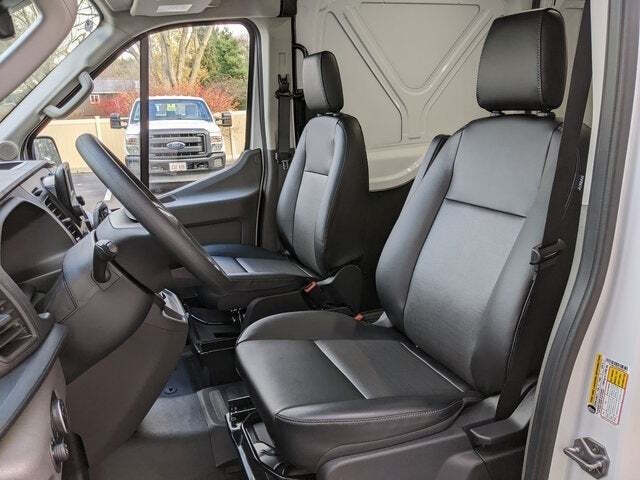 2024 Ford Transit 250