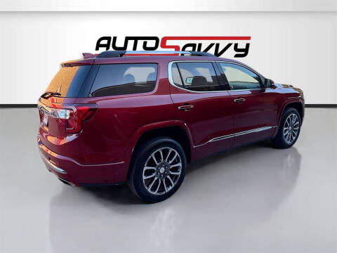 2022 GMC Acadia Denali