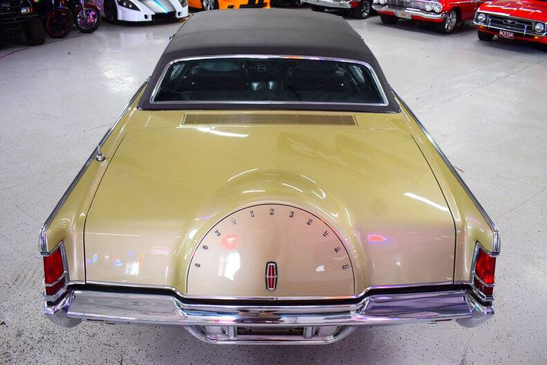 1971 Lincoln Continental