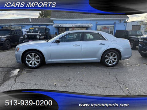 2013 Chrysler 300 Glacier Edition