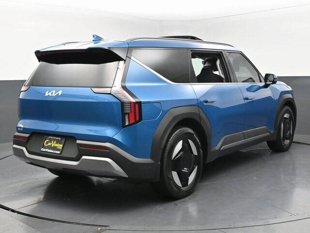2024 Kia EV9 Wind