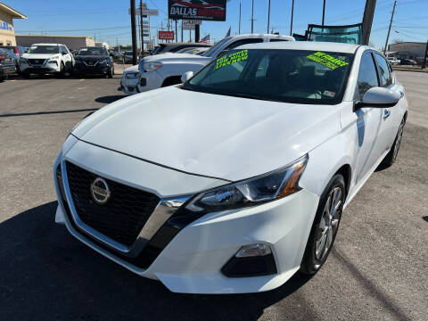 2019 Nissan Altima for sale at Dallas Motors in Garland TX