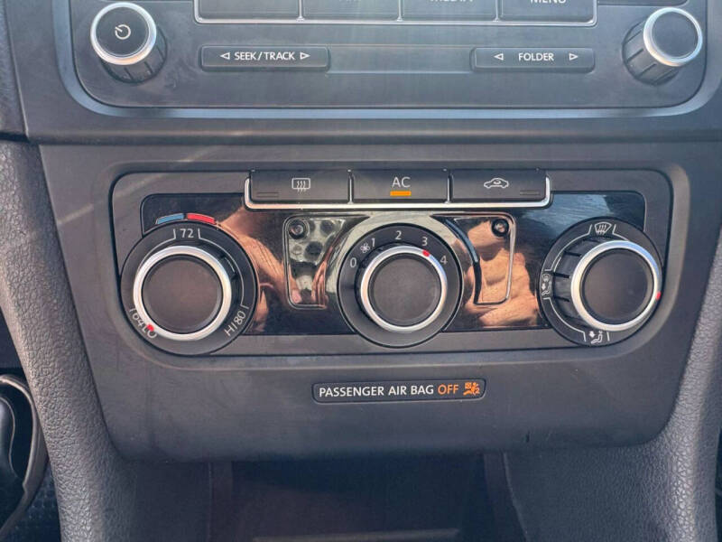 2011 Volkswagen Golf 2.5L