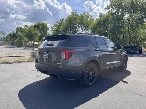 2023 Ford Explorer ST-Line