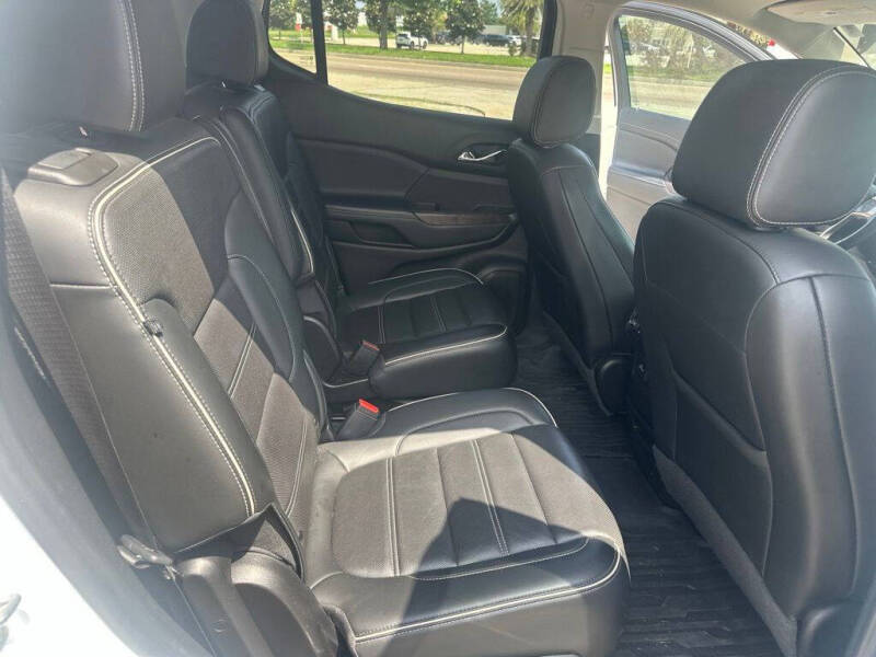 2021 GMC Acadia Denali