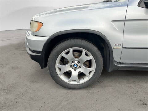 2001 BMW X5 4.4i