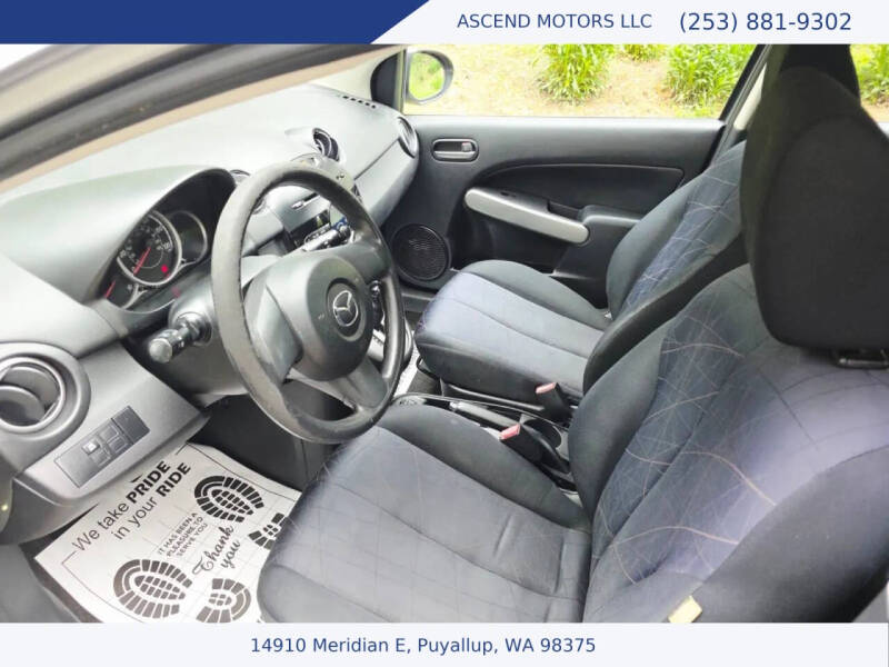 2013 Mazda MAZDA2 Sport