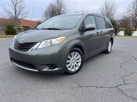 2011 Toyota Sienna for sale at Aren Auto Group in Chantilly VA