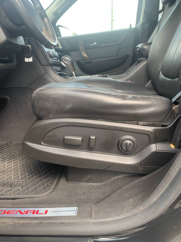 2014 GMC Acadia Denali